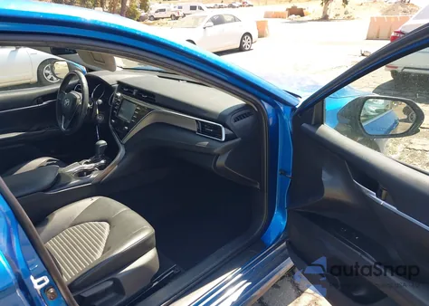 2018 Toyota Camry Se из США, поврежденный, VIN 4T1B11HK3JU076805